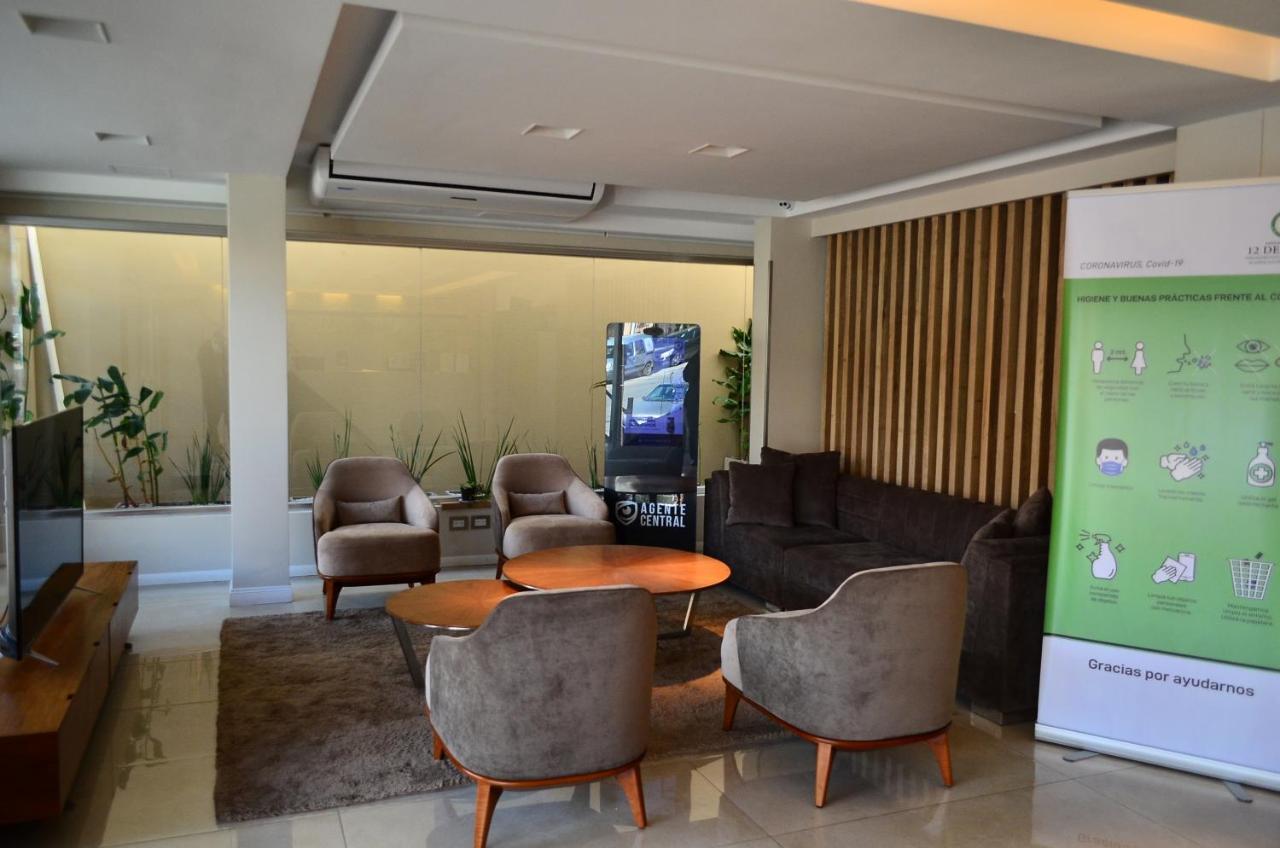 Saint Honore Hotel *