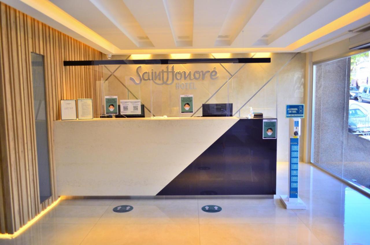 Saint Honore Hotel *